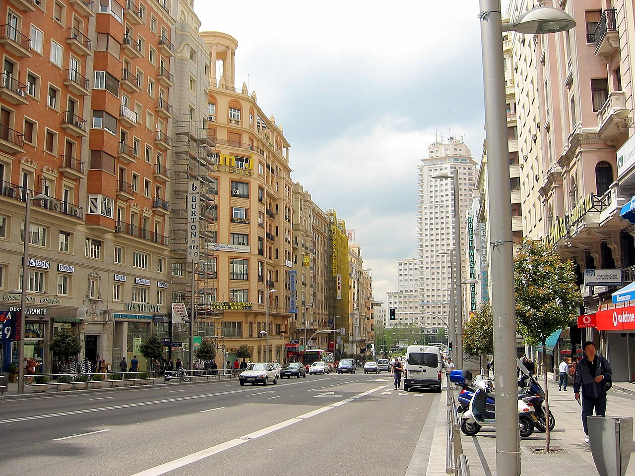 Gran Vía: la avenida que no dormía · Gran Vía